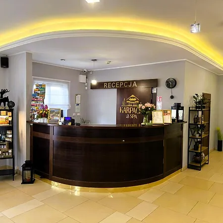 Karpacki & Spa - Blisko Wyciagu, Restauracja, Sala Zabaw, Bar 24H (Adults Only)-3